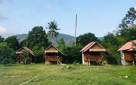 Seree Bungalows & Chill Bar